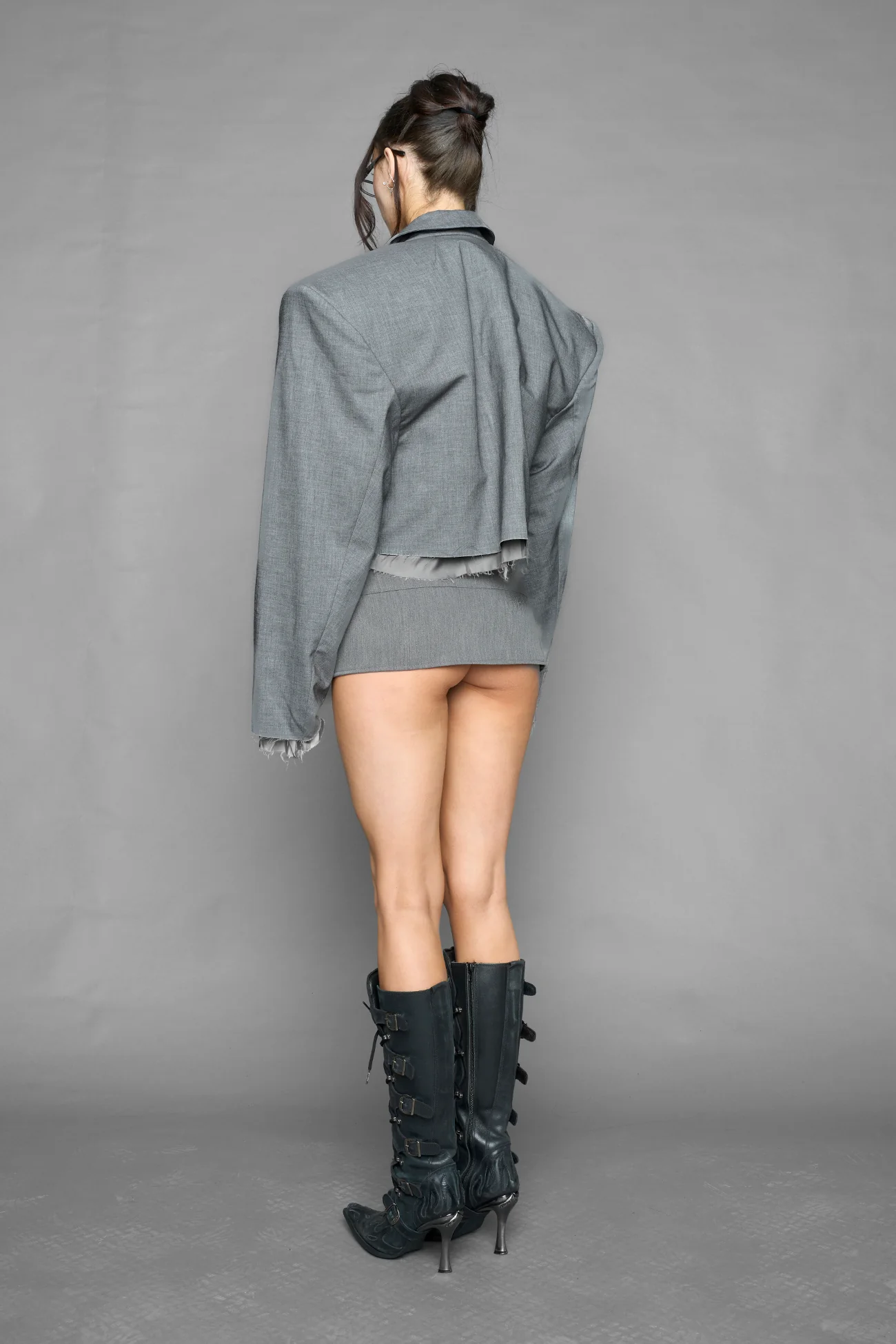 micro pleated suiting skirt - Image 11
