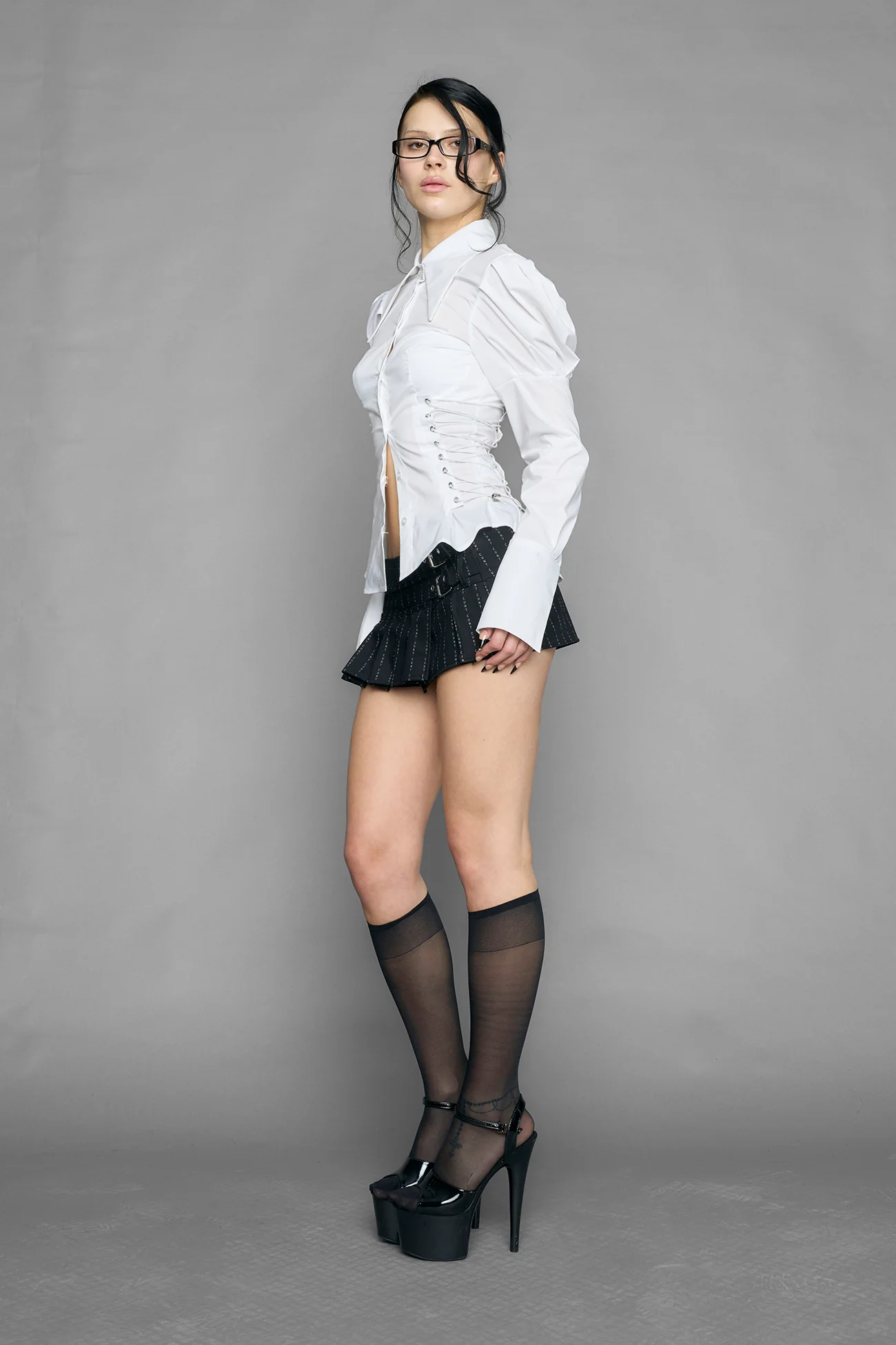 puff sleeve corseted shirt - Image 8