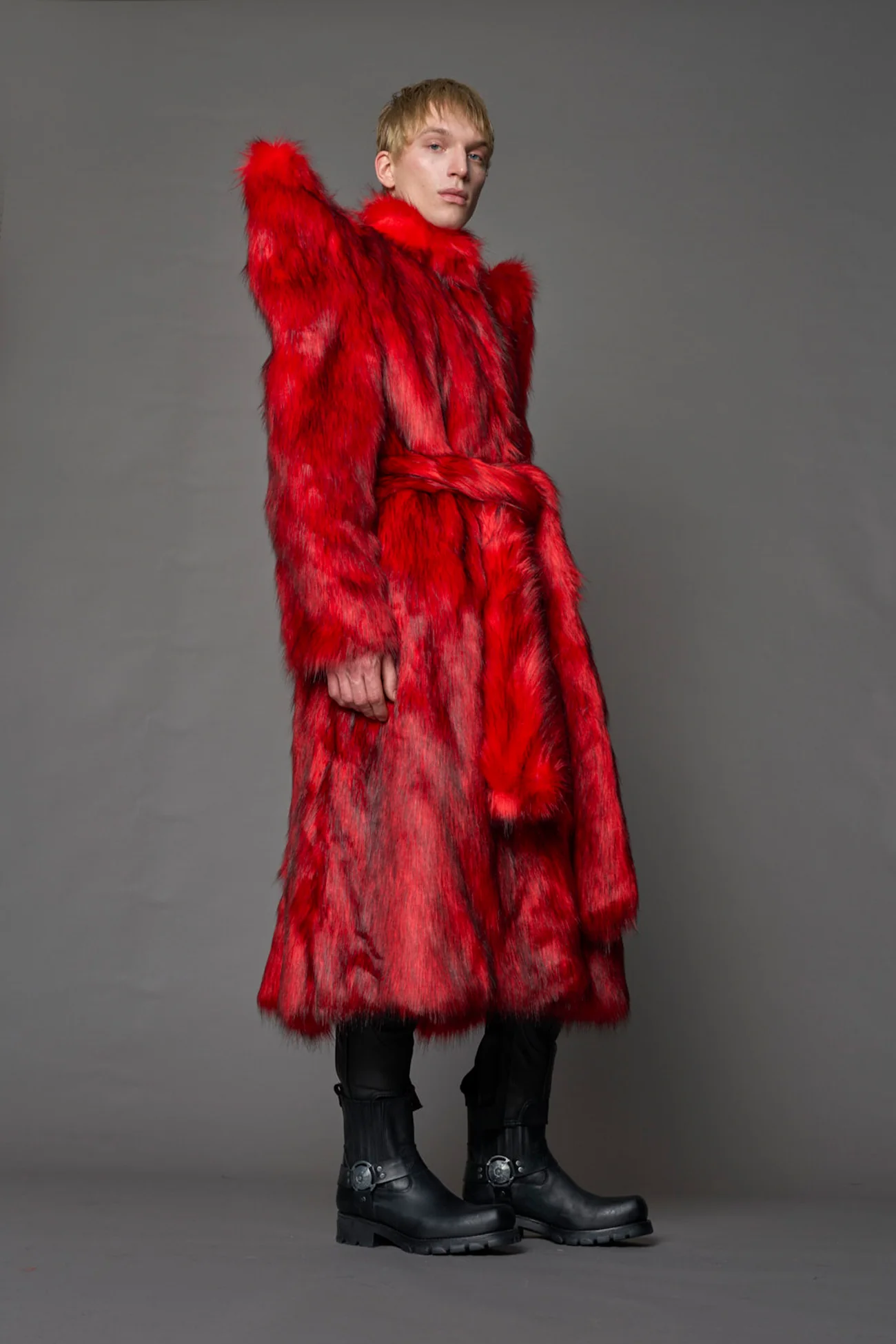 doomsday faux fur coat - Image 13