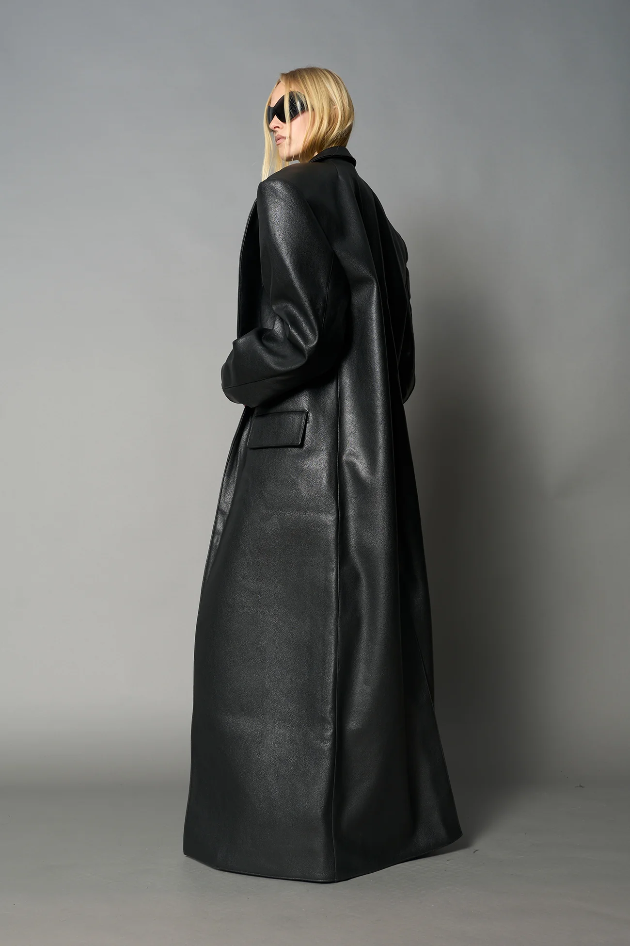 Leather Elongated Blazer Coat - Image 8