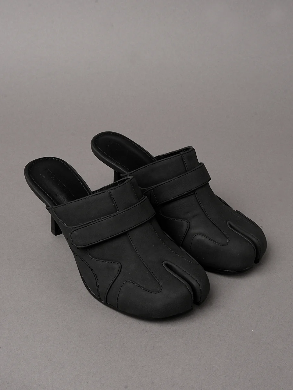 Moto Tabi Mules - Image 3