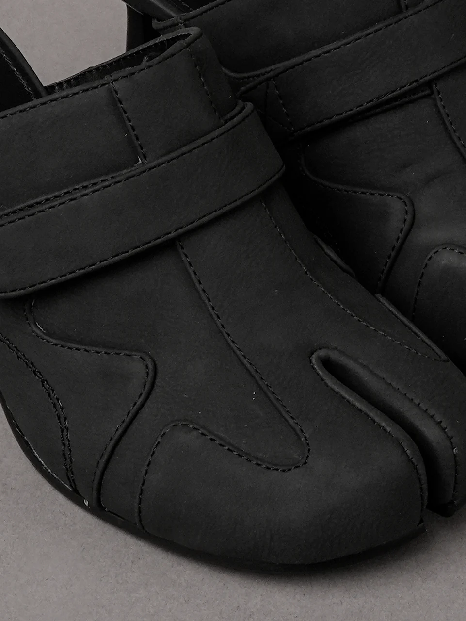 Moto Tabi Mules - Image 7