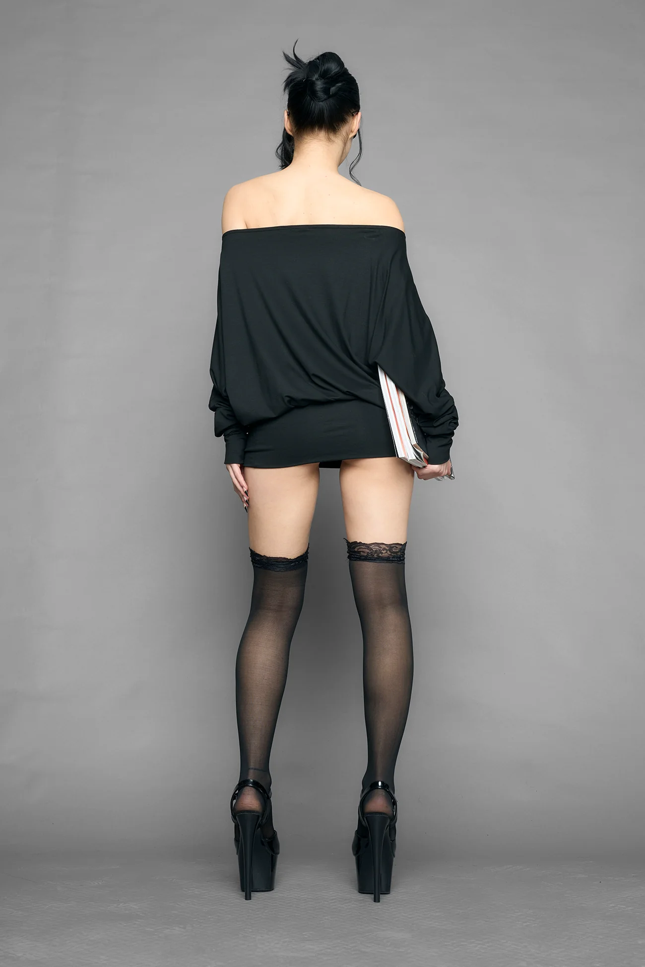 not interested in fashion dress - Image 4