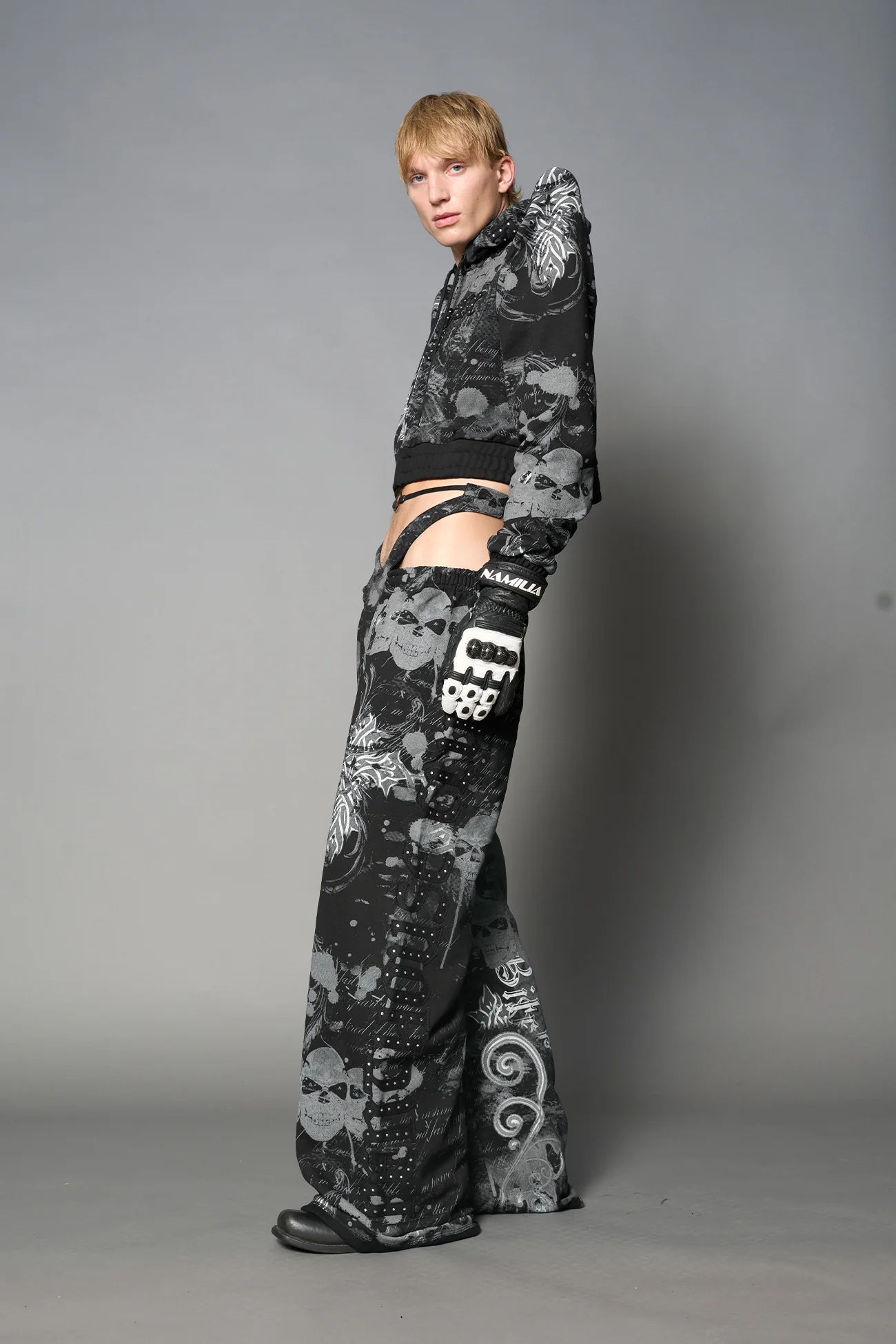 Penthouse Zip Jacket - Image 11