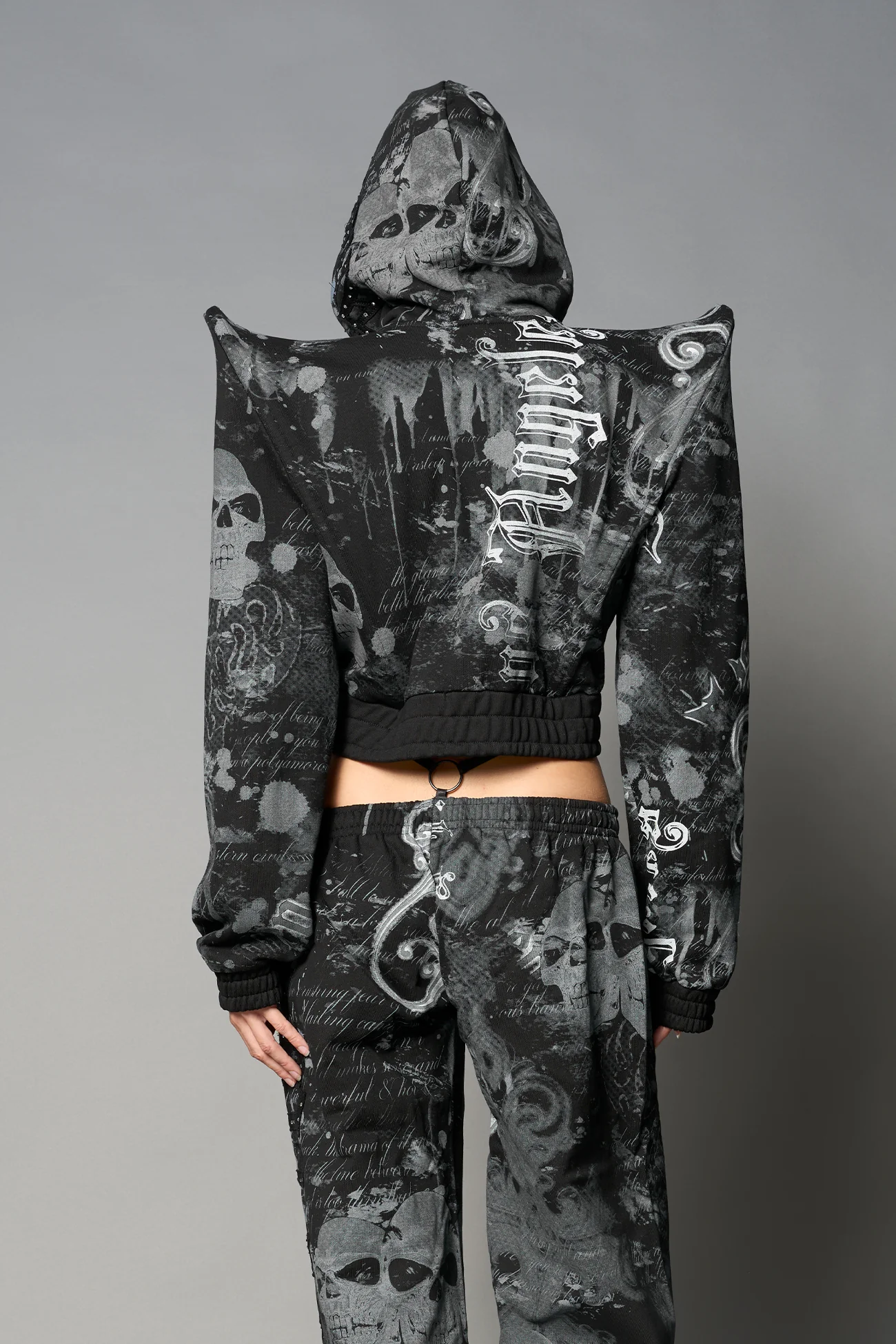 Penthouse Zip Jacket - Image 17