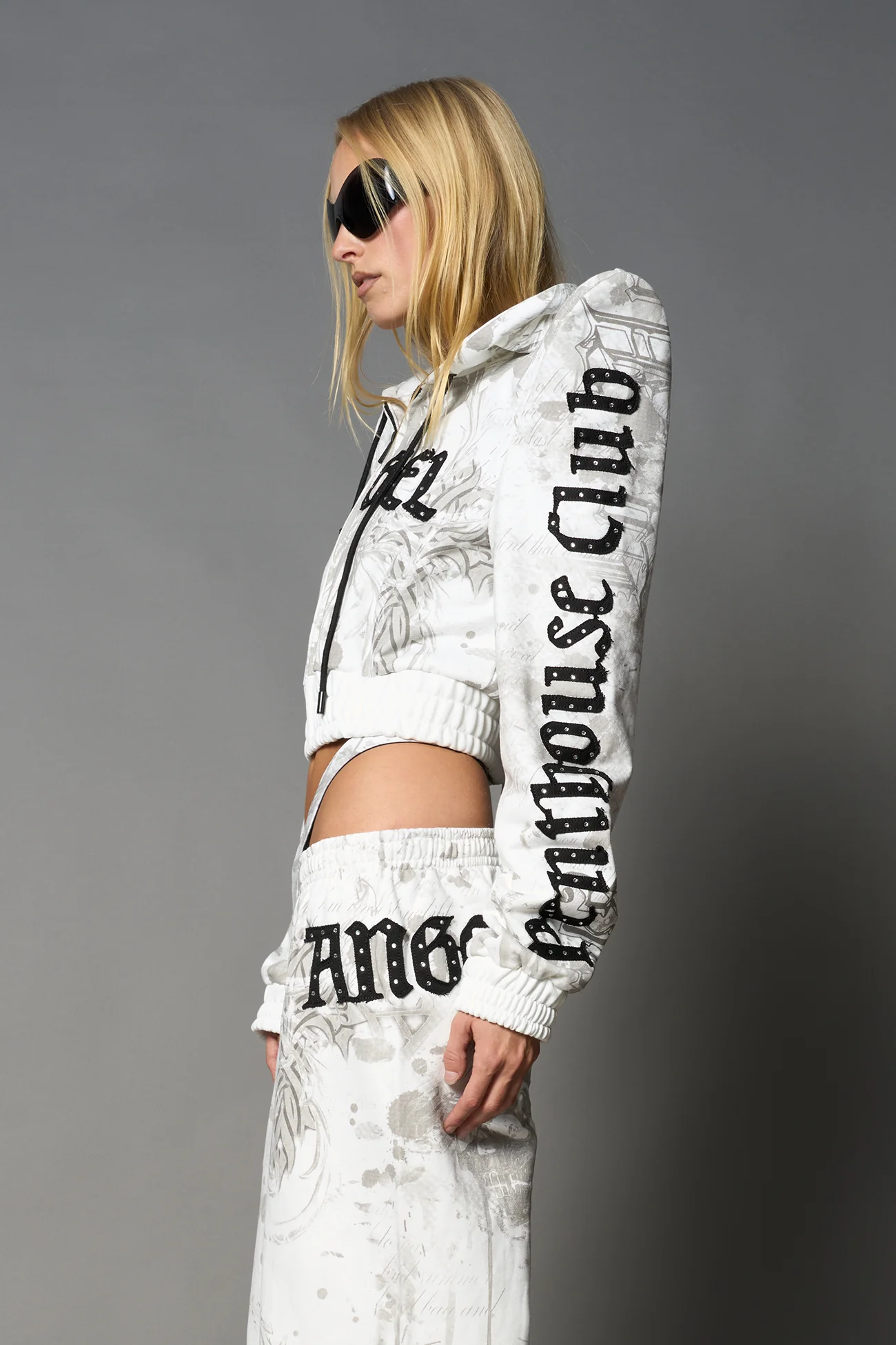 Penthouse Zip Jacket - Image 23