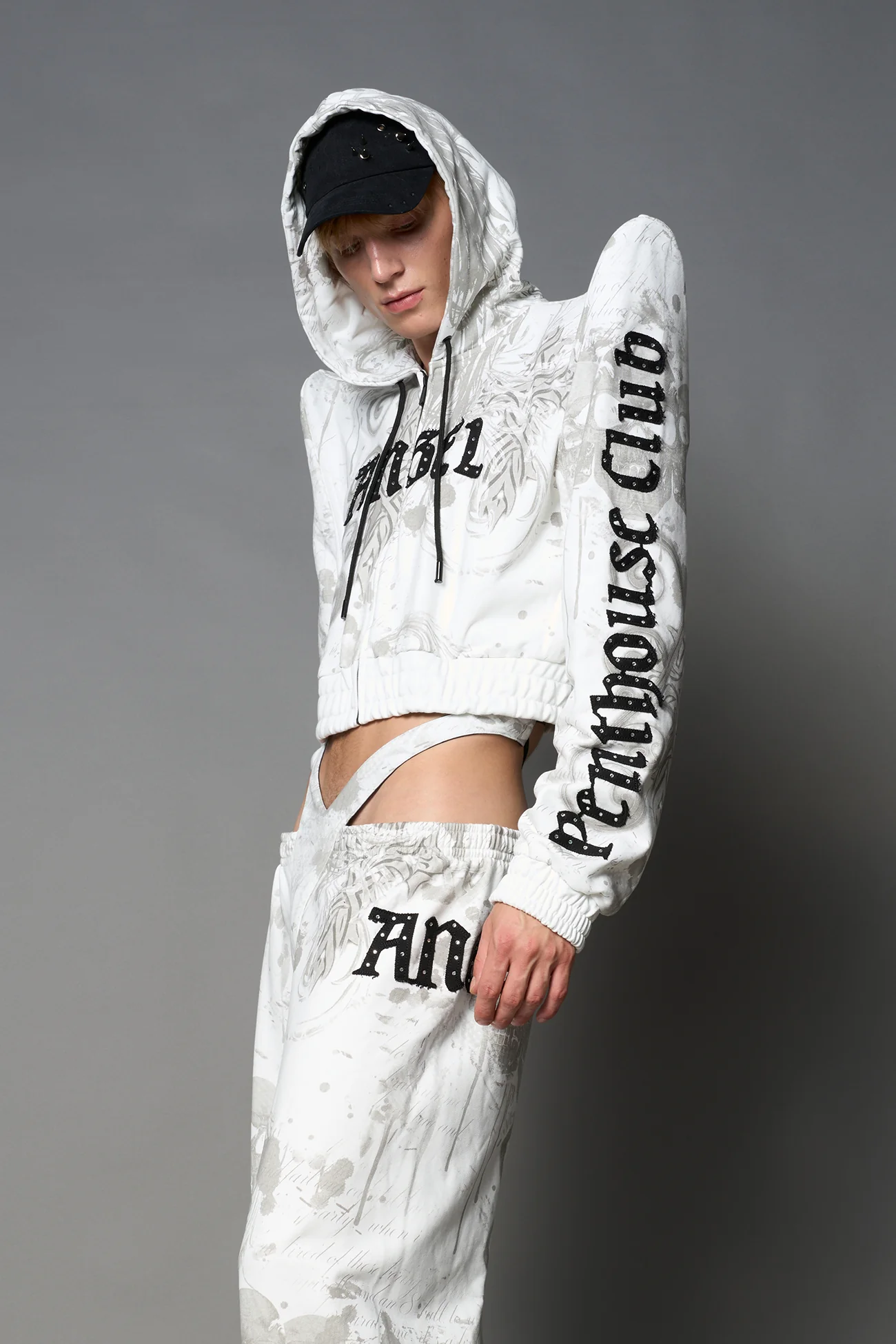 Penthouse Zip Jacket - Image 27