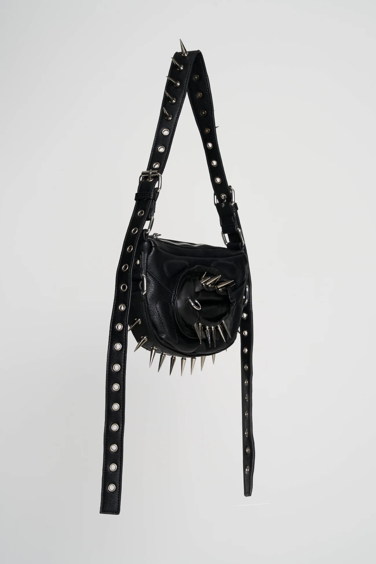 Vulva Spike Bag - Image 7
